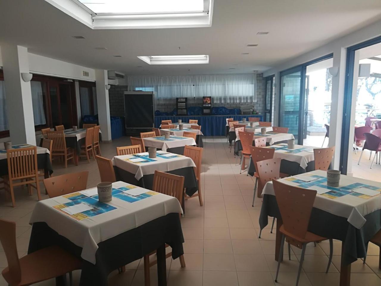 Hotel Ambra Lignano Sabbiadoro Eksteriør bilde
